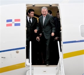 El presidente  Danilo Medina regresó tras participar en III Cumbre CELAC en Costa Rica
