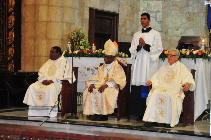 Nuncio apostólico expresa que «Dios llama al pueblo a tener una experiencia de fe»