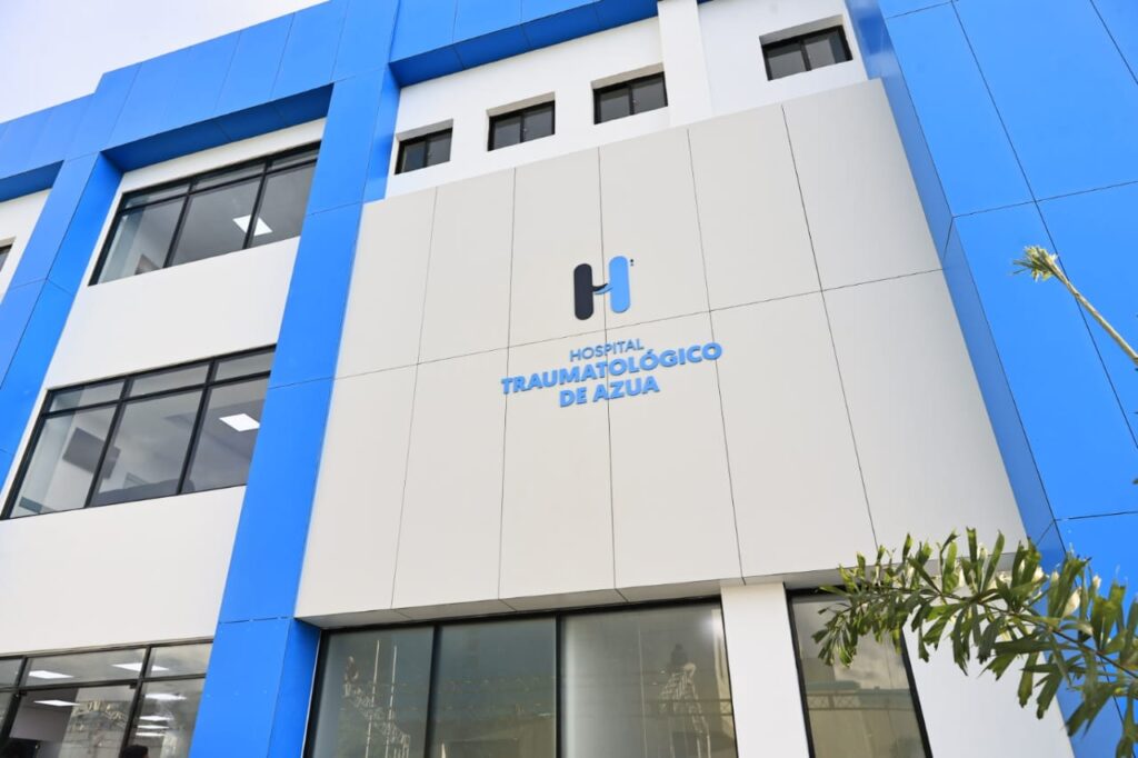 Presidente inaugura primer hospital traumatológico del Sur*